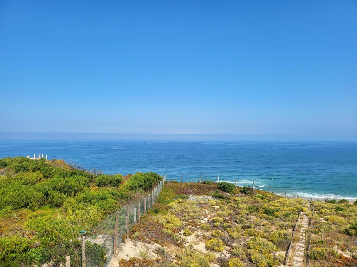 パタイアスNazare Uninterrupted Views And Sounds Of The Seaアパートメント エクステリア 写真